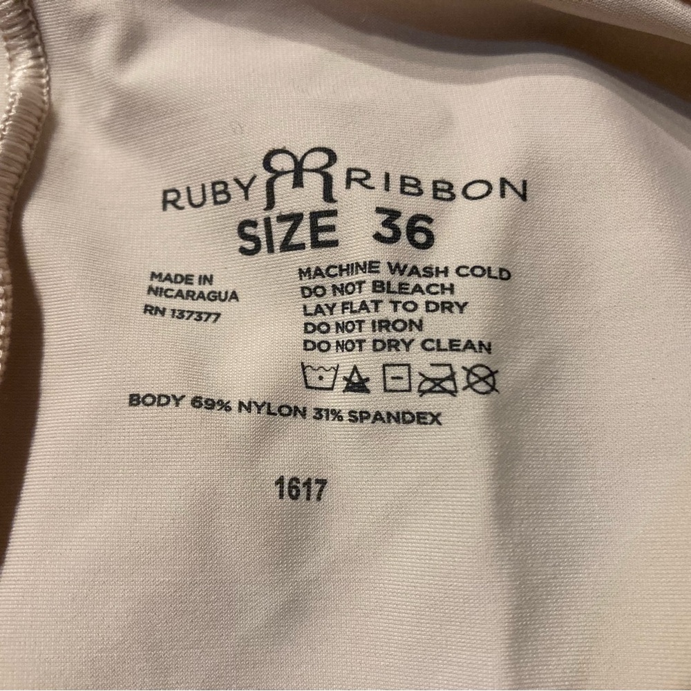 Ruby Ribbon Size 36 Shape wear - Picture 4 of 7